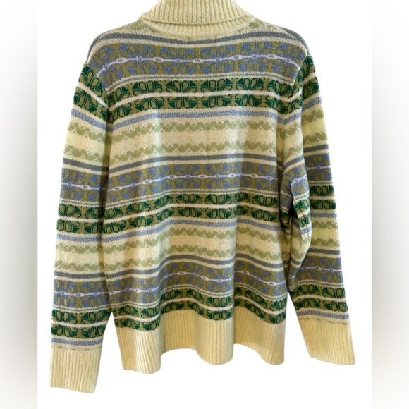 Style&Co Monaco Shamrock Lime Green Long Sleeve Turtleneck Sweater NWT - Picture 2 of 10